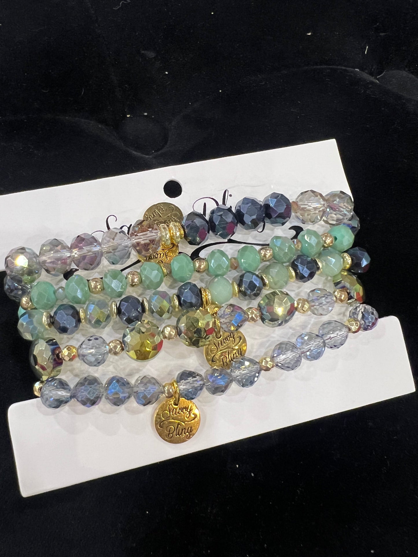 SAVVY BRACELET STACK