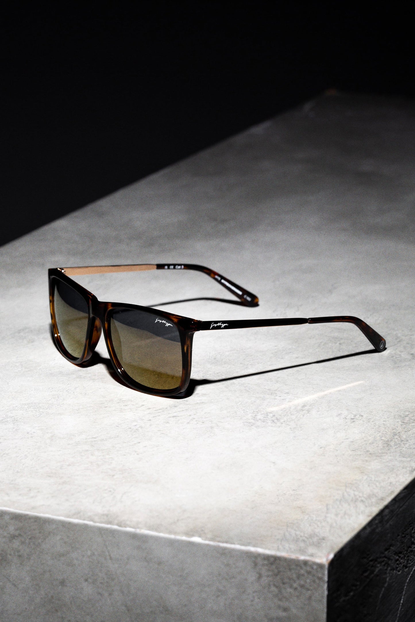 HYPE OVERSEER GOLD TORTOISE SHELL SUNGLASSES