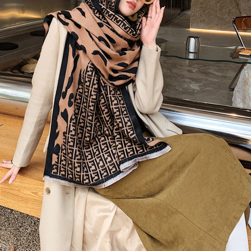 Fashion Scarf Camouflage Letters Autumn and Winter All-match Gifts