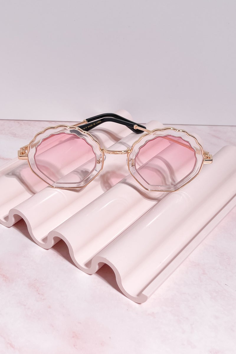 Shell Sunglasses Sunglasses Mulberry & Grand Pink